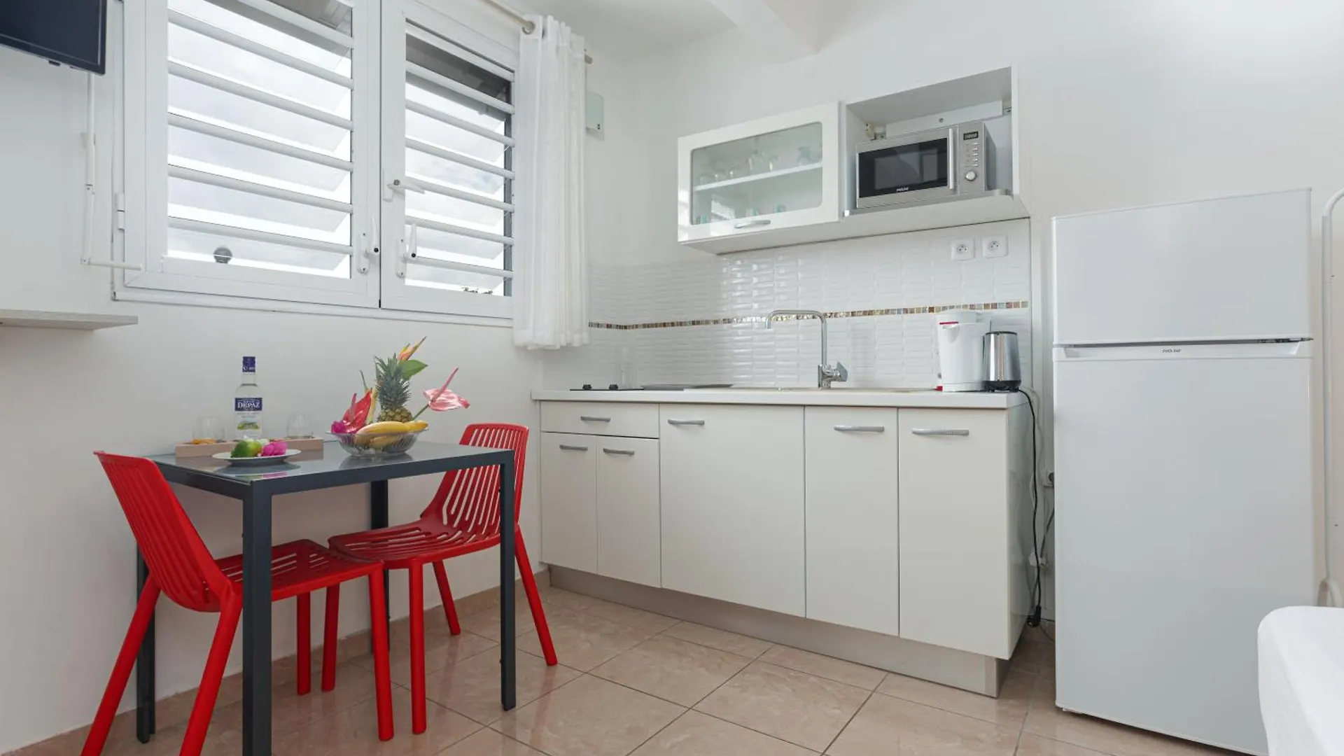 Apartment Studio 101 - Ixora - Proche Plage Les Trois-Ilets